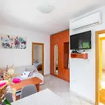 Lejlighed Azzurro- One Bedroom Terrace