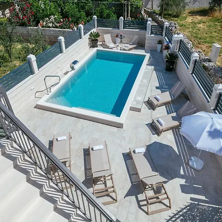 Azzurro- One Bedroom Terrace Komolac